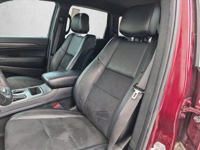 Used 2019 Jeep Grand Cherokee Altitude RWD image 16