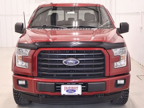 Used 2015 Ford F150 XLT w/ Equipment Group 302A Luxury AWD/4WD image 4
