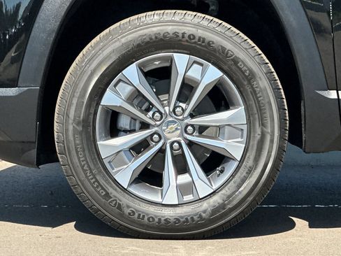 New 2026 Chevrolet Equinox LT w/ Safety and Technology Package FWD image 26