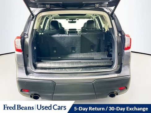 Used 2022 Subaru Ascent Limited w/ Technology Package AWD/4WD image 34