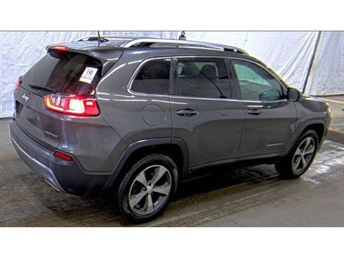 Used 2019 Jeep Cherokee Limited AWD/4WD image 6
