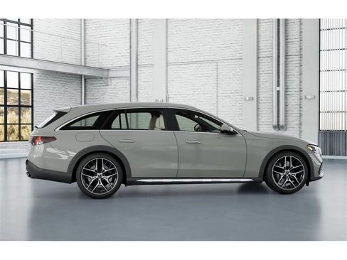 New 2026 Mercedes-Benz E 450 4MATIC All-Terrain Wagon image 17
