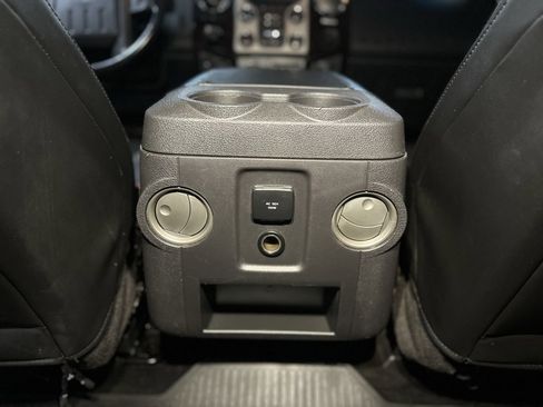 Used 2015 Ford F250 Platinum w/ FX4 Off-Road Package image 8