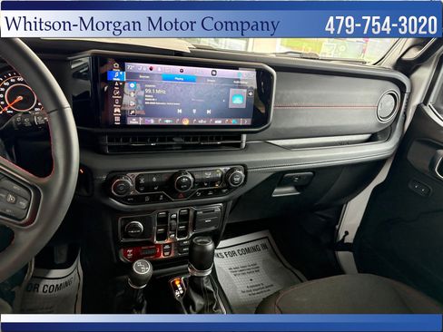 Used 2024 Jeep Wrangler Unlimited Rubicon w/ Technology Group AWD/4WD image 20