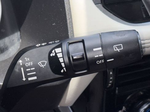 Certified 2023 Nissan Rogue SL w/ SL Premium Package FWD image 18
