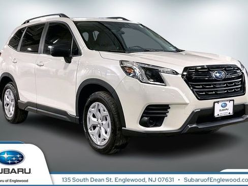 Used 2023 Subaru Forester AWD/4WD image 1