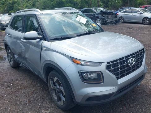Used 2023 Hyundai Venue SEL w/ Cargo Package FWD image 48