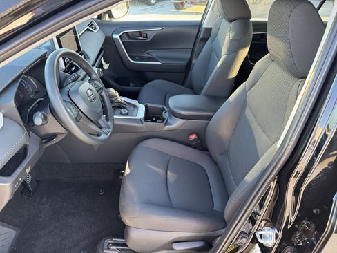 New 2025 Toyota RAV4 LE image 2