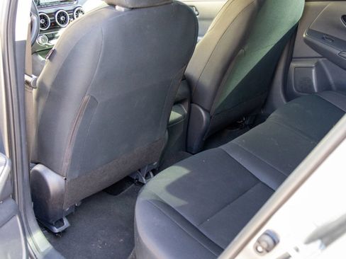 Used 2024 Nissan Sentra S FWD image 11