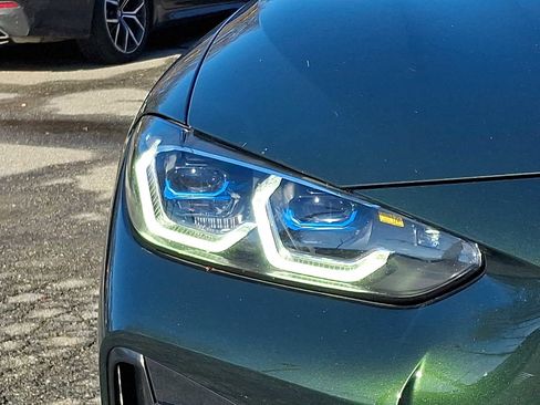 Used 2023 BMW 430i xDrive 430i xDrive w/ M Sport Package image 9