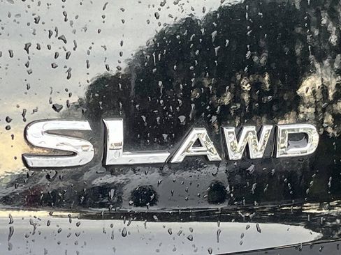 Certified 2023 Nissan Rogue SL w/ SL Premium Package image 24