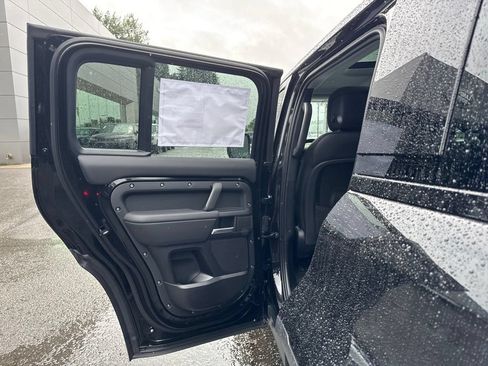 New 2026 Land Rover Defender 110 S AWD/4WD image 15