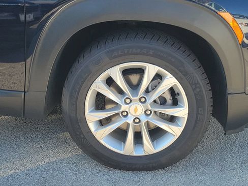 Used 2021 Chevrolet TrailBlazer LS FWD image 5