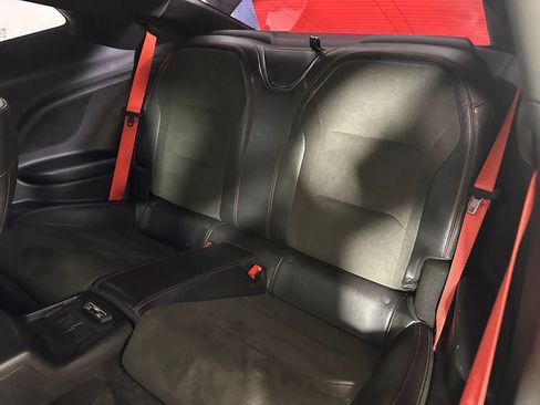 Used 2018 Chevrolet Camaro ZL1 RWD image 19