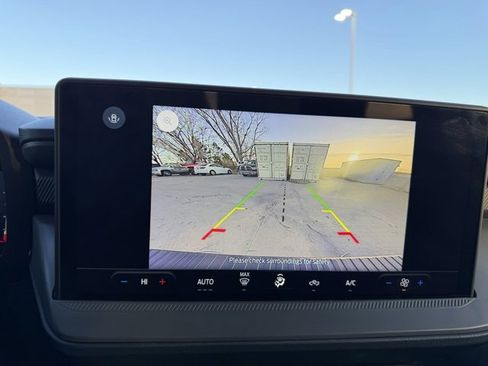 Used 2025 Ford Maverick XL image 27