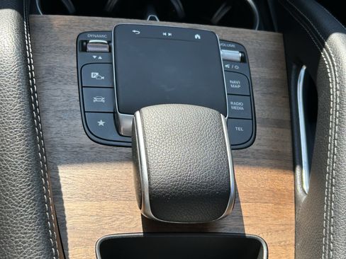Certified 2024 Mercedes-Benz GLE 350 4MATIC image 35