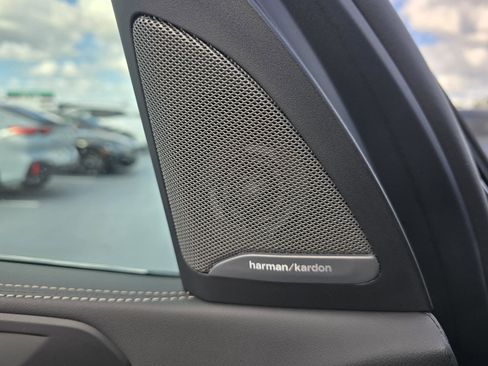 New 2026 BMW X5 xDrive50e w/ M Sport Package image 25