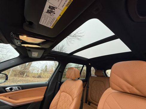 Certified 2026 BMW X5 M60i image 22