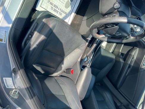 Used 2017 Honda Accord Sport Special Edition image 10