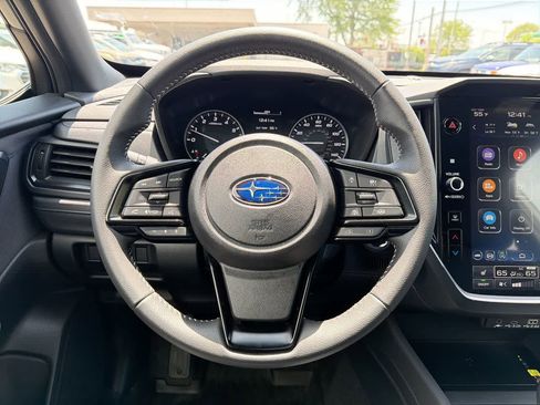 Certified 2025 Subaru Forester Premium AWD/4WD image 28