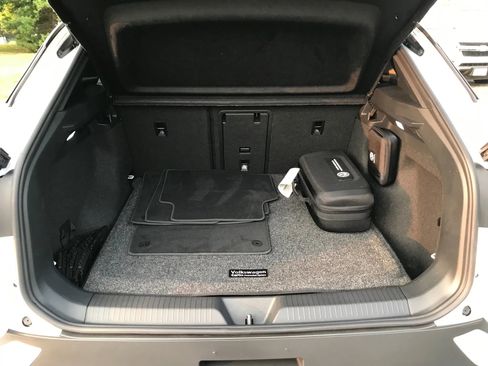 Used 2021 Volkswagen ID.4 Pro S w/ ID.4 Protection Package (IPT) image 84