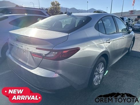 Used 2026 Toyota Camry LE FWD image 13
