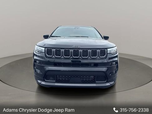 Used 2025 Jeep Compass Limited w/ High Altitude Package AWD/4WD image 2