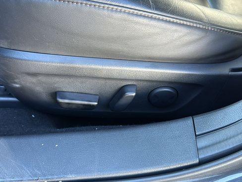 Used 2020 MAZDA MAZDA3 AWD Hatchback w/ Premium Pkg image 13