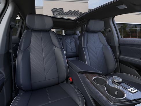 New 2027 Cadillac Optiq Premium Sport w/ LPO, Floor Liner Package AWD/4WD image 16