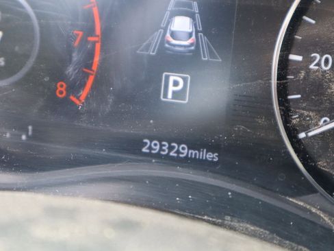 Used 2021 Nissan Kicks SR w/ Exterior Package FWD image 9