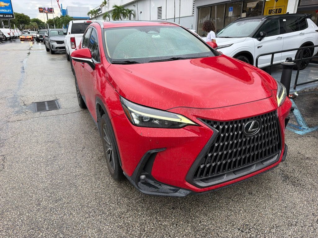 Used 2022 Lexus NX 250 FWD image 5