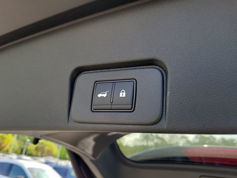New 2026 Nissan Rogue Platinum AWD/4WD image 10