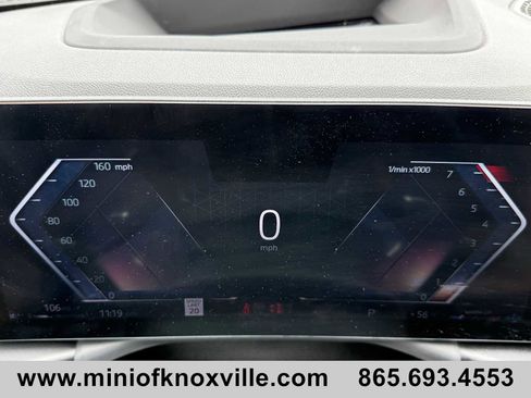 Used 2023 BMW 330i xDrive Sedan w/ Premium Package image 28