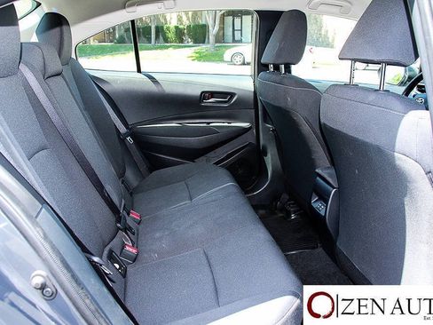 Used 2026 Toyota Corolla LE w/ LE Premium Package FWD image 20
