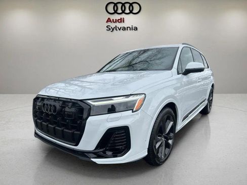 Certified 2025 Audi Q7 Premium Plus w/ Premium Plus Package image 3