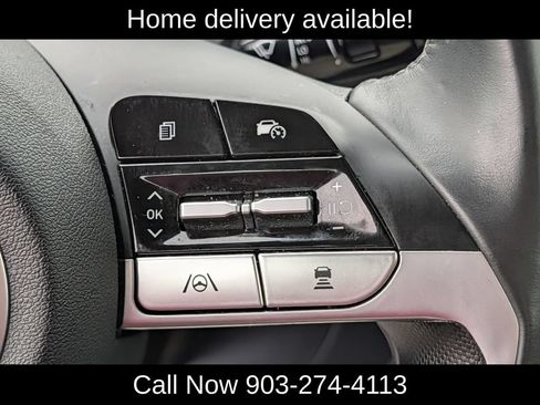 Used 2025 Hyundai Elantra SEL FWD image 22