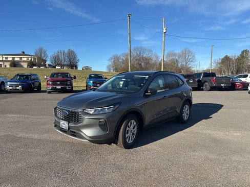 New 2026 Ford Escape Active image 7