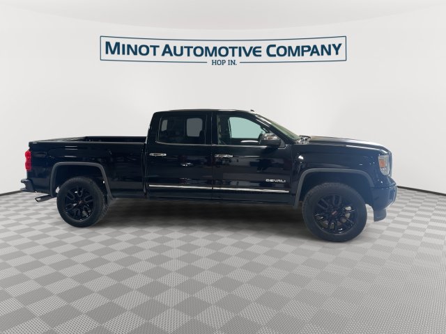 Used 2014 GMC Sierra 1500 Denali w/ Driver Alert Package AWD/4WD image 10