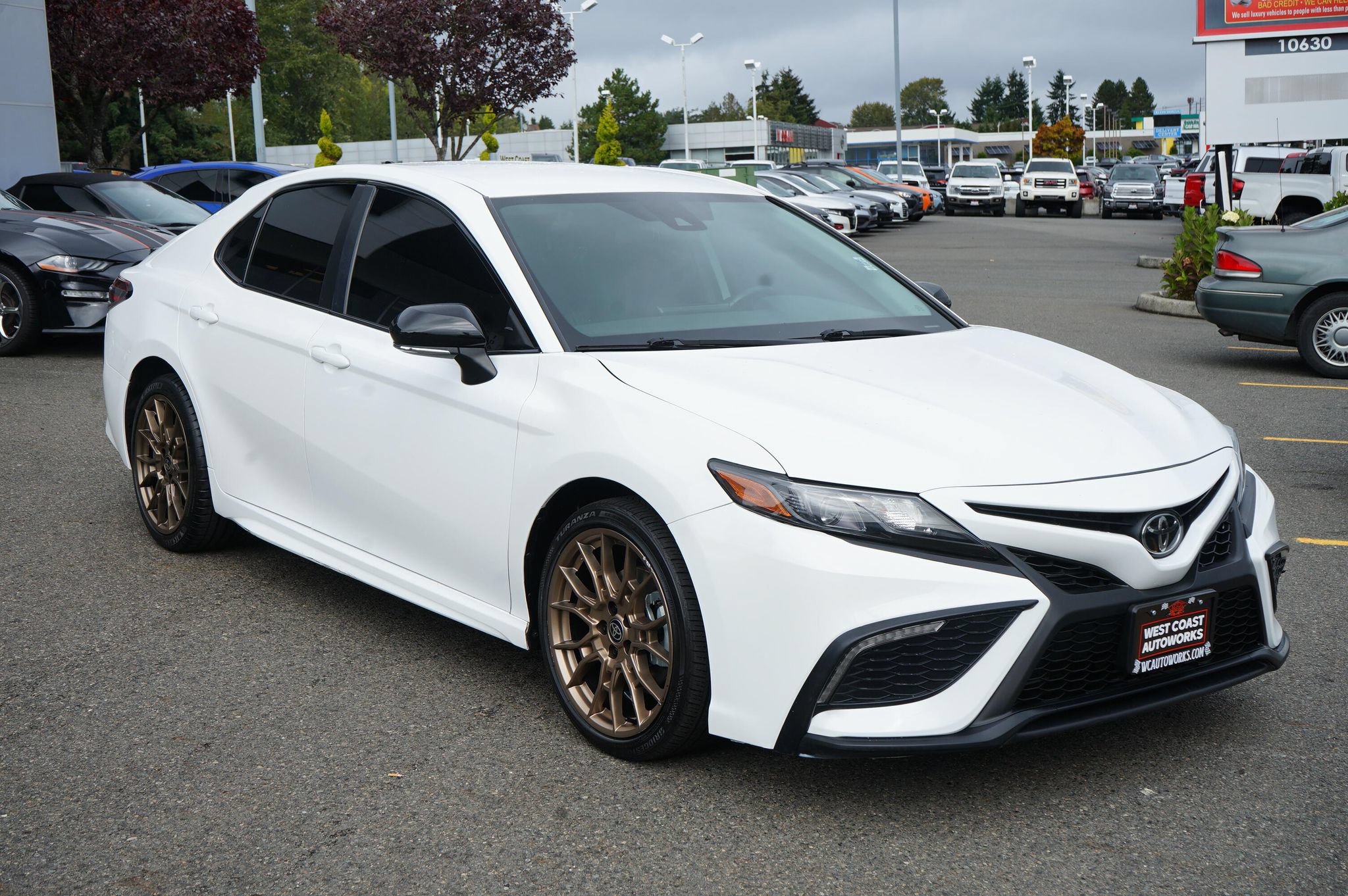 Used 2023 Toyota Camry SE AWD/4WD image 7