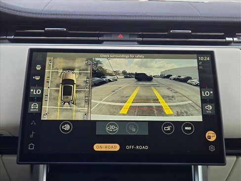 Certified 2025 Land Rover Range Rover SE AWD/4WD image 15