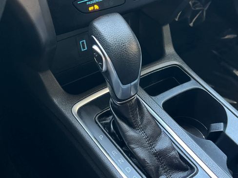 Used 2018 Ford Escape SE FWD image 22