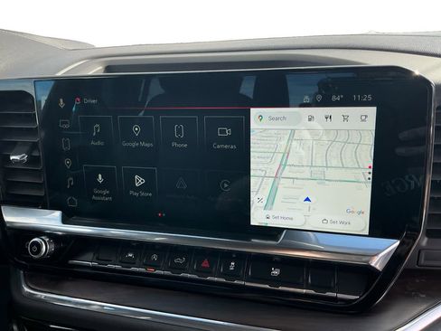 Used 2025 GMC Sierra 1500 SLT image 17