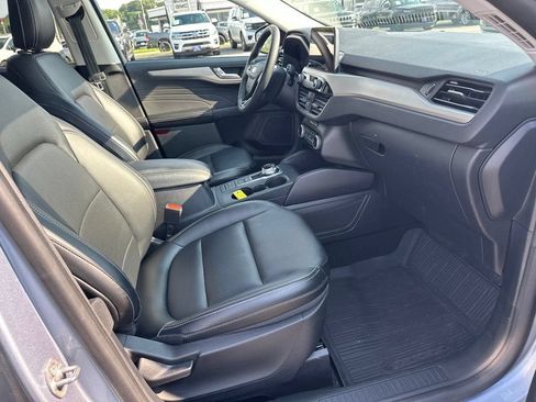 Used 2022 Ford Escape SEL FWD image 13