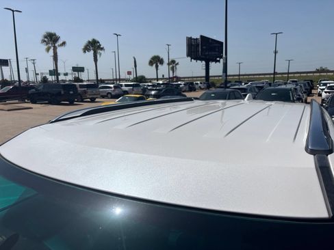 Used 2016 Ford Explorer Limited FWD image 10