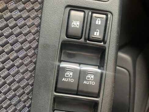 Used 2017 Subaru Forester 2.5i w/ Alloy Wheel Package AWD/4WD image 26