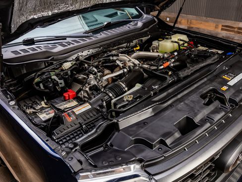 Used 2023 Ford F250 Lariat image 41