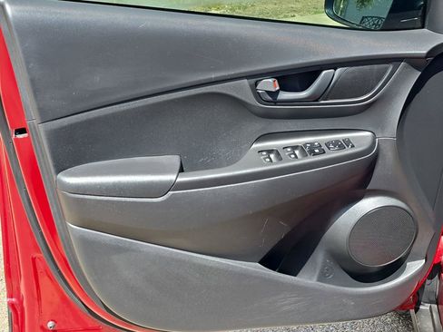 Used 2021 Hyundai Kona SEL image 24