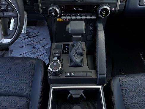 New 2026 Toyota 4Runner 4WD image 18