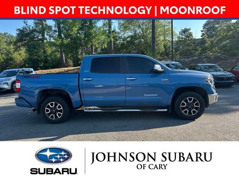 Used 2020 Toyota Tundra Limited w/ Limited Premium Package AWD/4WD image 3