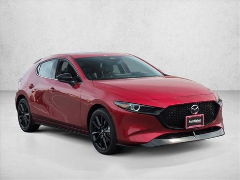 New 2026 MAZDA MAZDA3 Hatchback w/Premium Plus Pkg image 7